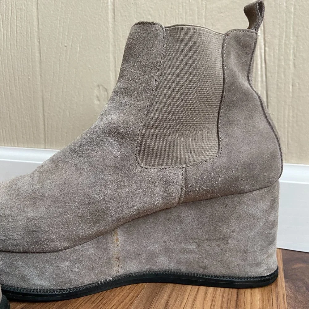Free People Jeffrey Campbell Gray Suede Platform Wedge Chelsea Ankle Boot